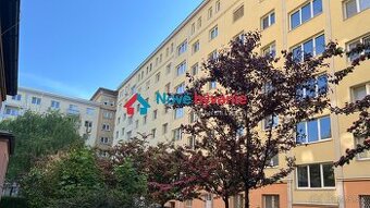 Pripravený na predaj zariadený 3 izb. byt s balkónom - dreve
