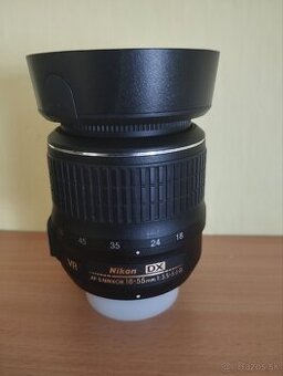 objektív Nikon 18-55+ slnečná clona
