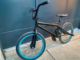Freestylový BMX bycikel GT