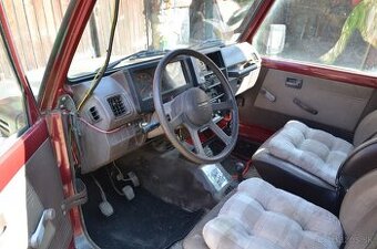 Suzuki Samurai 1,3i - bez tp