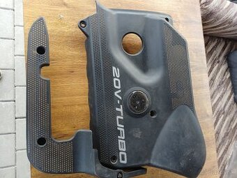 Ponúkam vrchny plast na motor vw 110 ,,132,,kw - 1