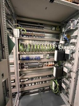 Elektrikár nástup 08.09. Hradené ubytovanie