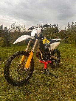 Husqvarna FC 250