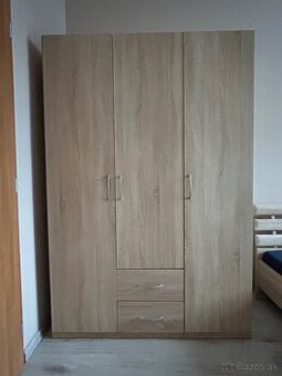 Predám študenskú/detskú/izbu