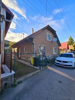 RD  s krásnym veľkým pozemkom Slovenské Pravno