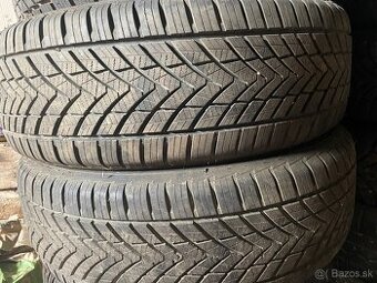 Predam zimne pneumatiky 235/65 r17