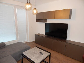 2 izb byt do prenájmu Nitra Hornostavská, terasa parkovanie - 1