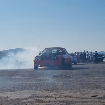 BMW e30 drift m60b40