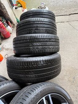 Predam letne 235/55 r17