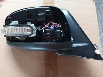 Pravé spätné zrkadlo 8 pin