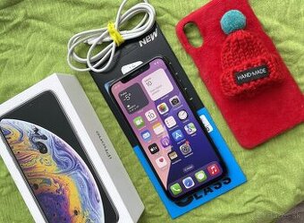 Apple iPhone XS Gray 64GB  100% batéria