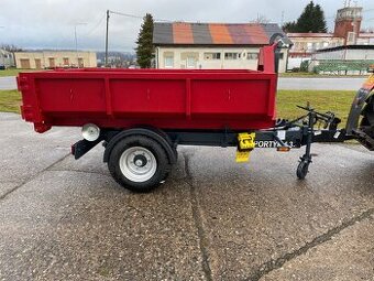 Traktorový nosič kontejnerů Portýr 4.3