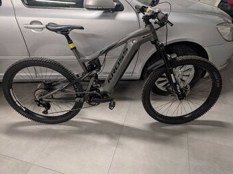 Horsky elektrobicykel celoodpruzeny pneu 27,5 ram M