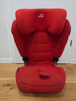 Britax Römer Kidfix III M