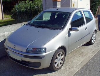 Celne sklo Fiat Punto 2