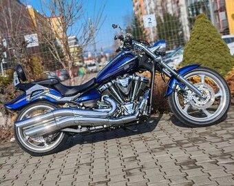 YAMAHA XV STAR 1900 RAIDER-EXKLUZIVNY KUSOK