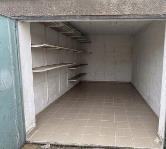 GARAŽ na Jegorovovej ul.