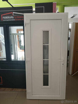 PLASTOVÉ VCHODOVÉ DVERE BIELE 980mm.x2080mm.