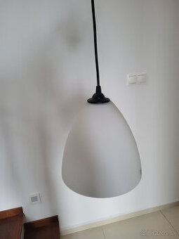 závesné lampy v 100% stave