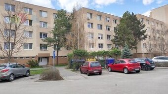 Veľký 3-izbový byt 85 m2 s loggiou, Piešťany, Juh
