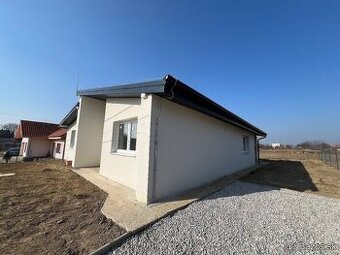 Nízkoenergetická novostavba, rodinný dom, Semerovo
