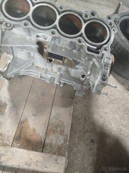 Blok motora s piestami K14X