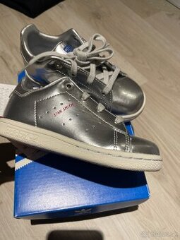 Adidas Stan Smith nove , vel 24 a 25