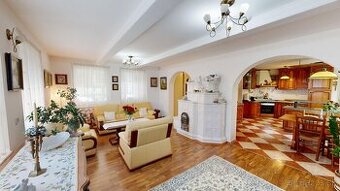 Výnimočný 6-izbový rodinný dom na pozemku 2 200 m² s veľkou