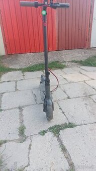 Predam elektrickú kolobezku Kugoo