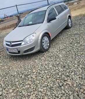 Opel astra h