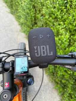 Bluetooth reproduktor JBL Wind 3S + drziak na bicykel