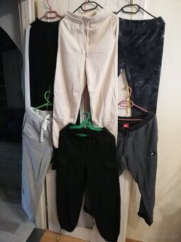 Tepláky Nike
