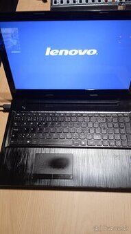 LENOVO-G50-30 Display-15,4 Ram-8GB,HD-750GB.