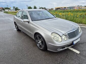 Predám Mercedes Benz W211 E220 CDI 90kw A/T R.v.2006