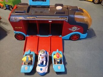 PAW PATROL