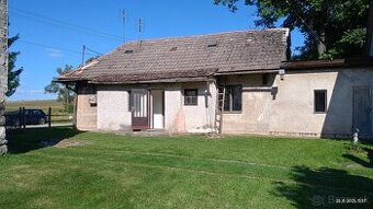 Predáme malý rodinný dom - 1