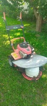 Malotraktor bubnova kosacka