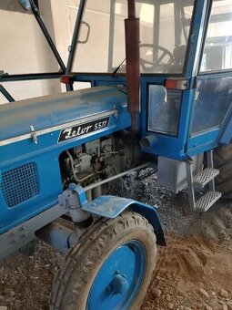 Traktor Zetor 5511