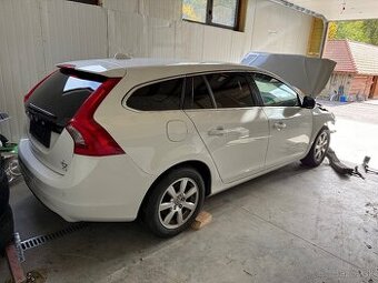 Volvo V60 2.0 D3 2014