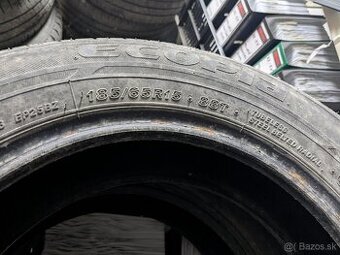 Pneu na dodavku a oobne auto