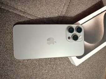 iPhone 15 Pro Max 256 GB – TOP stav, bez jediného škrabanca