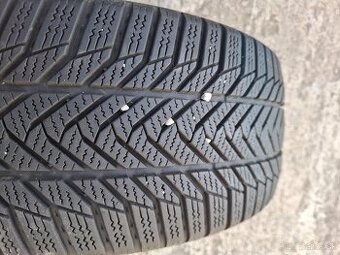 Esa-Tecar Super Grip Pro 225/45 R18