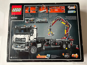 LEGO Technic 42043, model Mercedes-Benz Arocs 3245