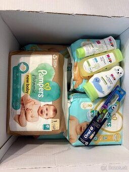 Balík plienok Pampers, kozmetiky Hipp a Kefka OralB