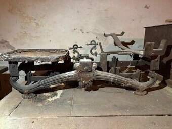 Starožitná váha Mercur