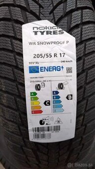 205/55 R 17 zimné NOKIAN.