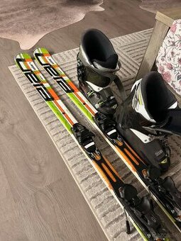 Predám lyže + lyžiarky