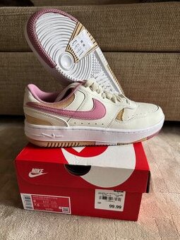 Tenisky Nike Gamma Force