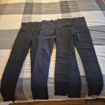 Nohavice, kosele, teplaky a tricka