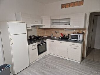 1   izb .byt na Sídl. III, PO - 1